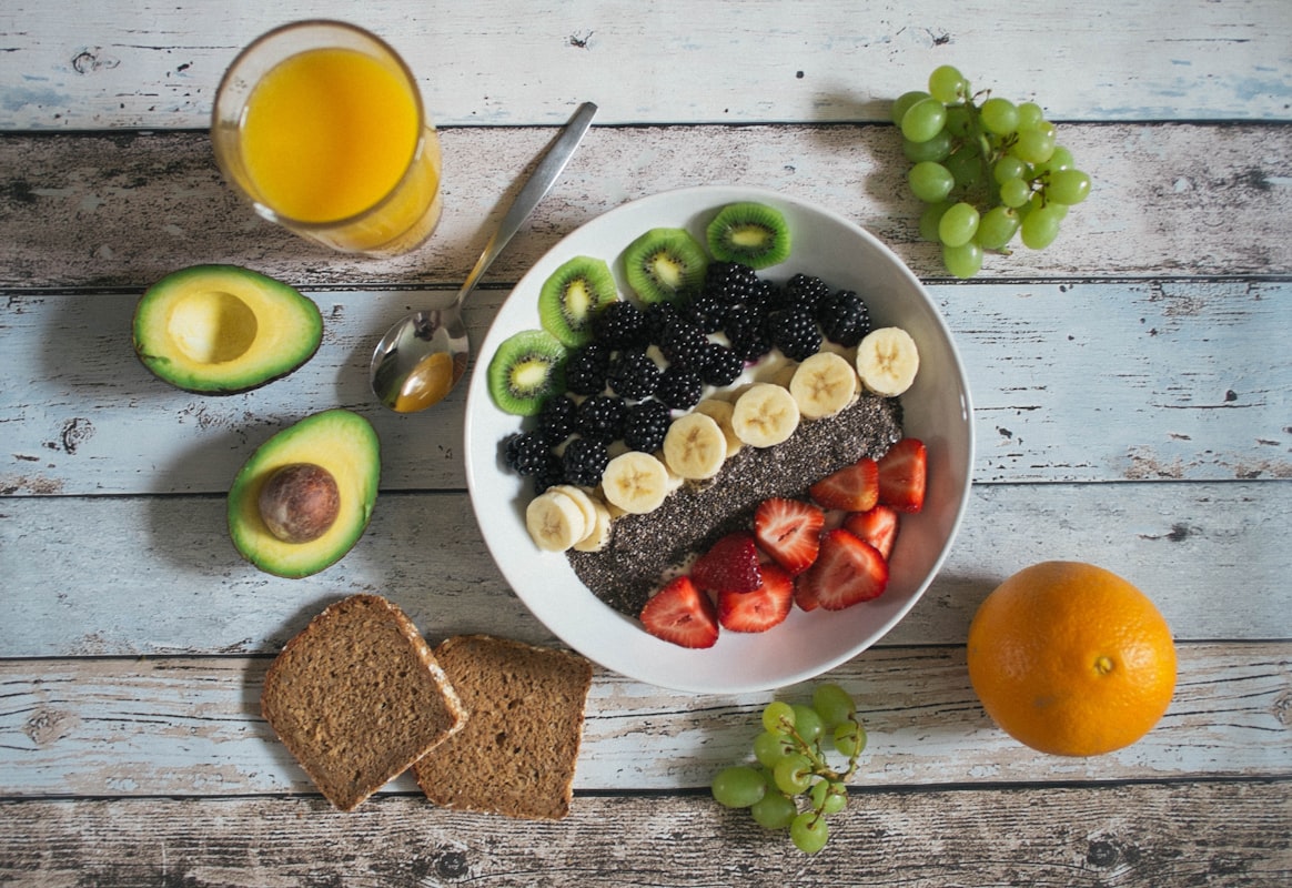 Breakfast with whole grains and fruit